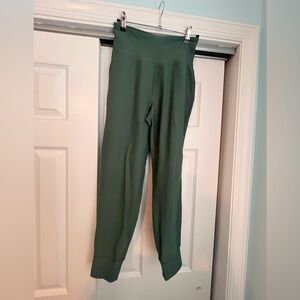 Green high waisted 7/8 jogger